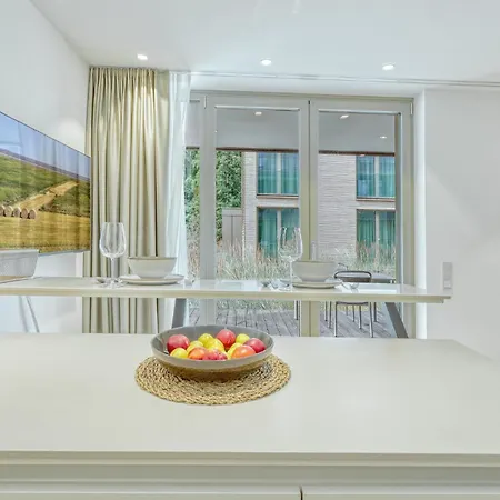 1 Bedroom Awesome In Tossens * Stick
